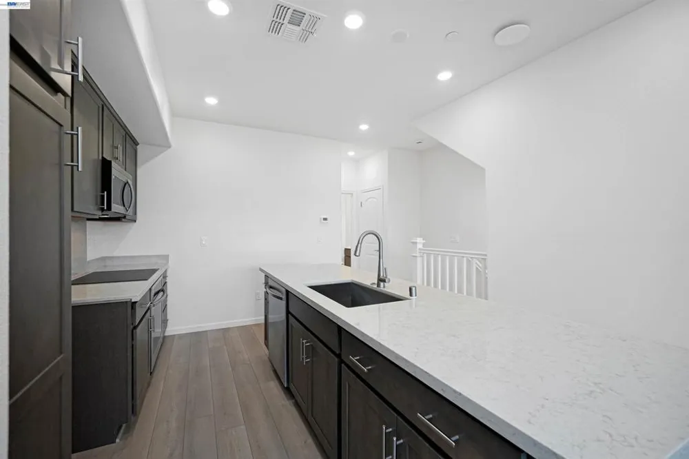 3818 Norbridge Ave Castro Valley, CA 94546