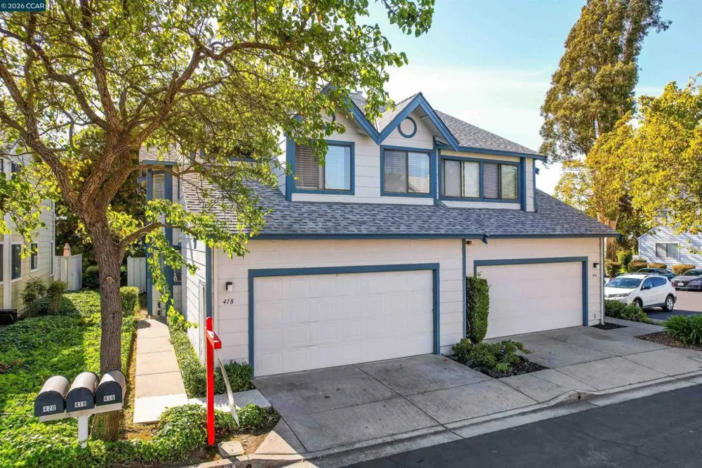 418 Dohrmann Ln Pinole, CA 94564