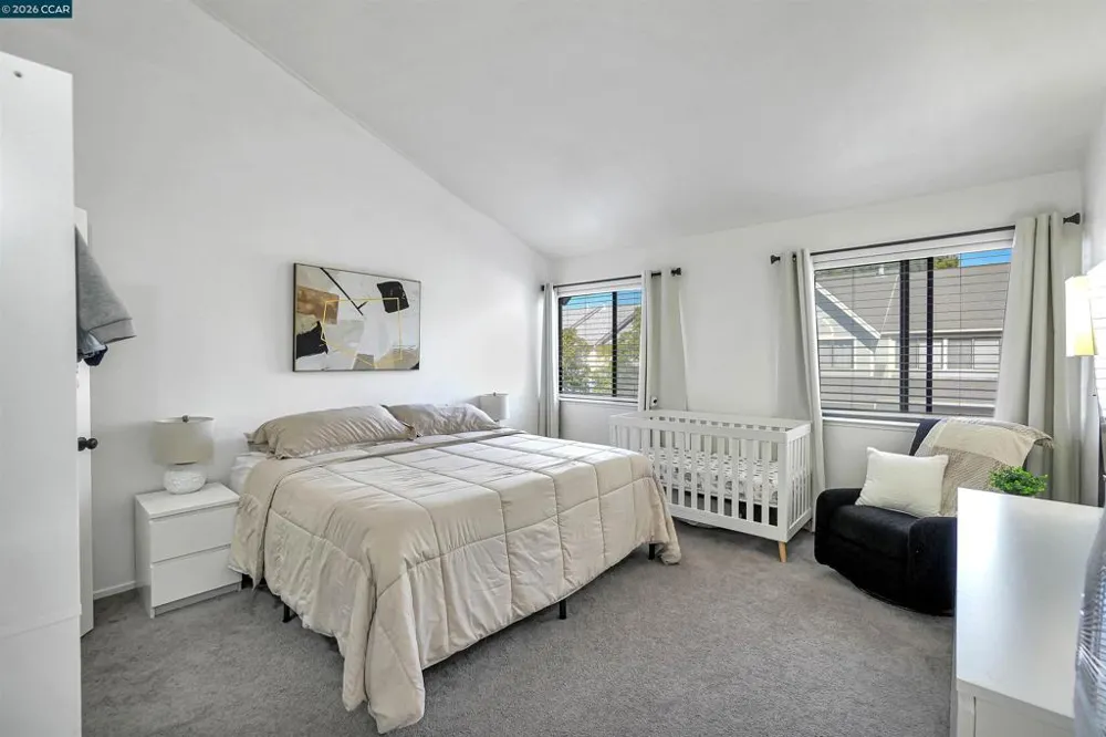 418 Dohrmann Ln Pinole, CA 94564