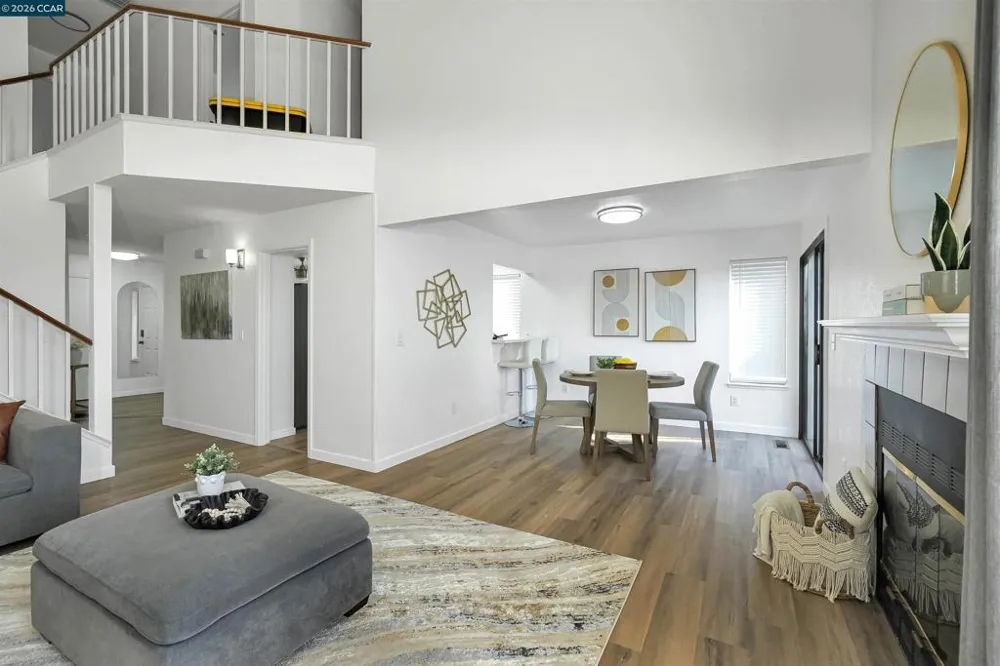418 Dohrmann Ln Pinole, CA 94564