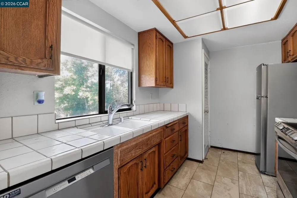 3458 Smoketree Commons Dr Pleasanton, CA 94566