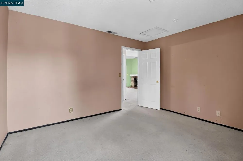 3458 Smoketree Commons Dr Pleasanton, CA 94566