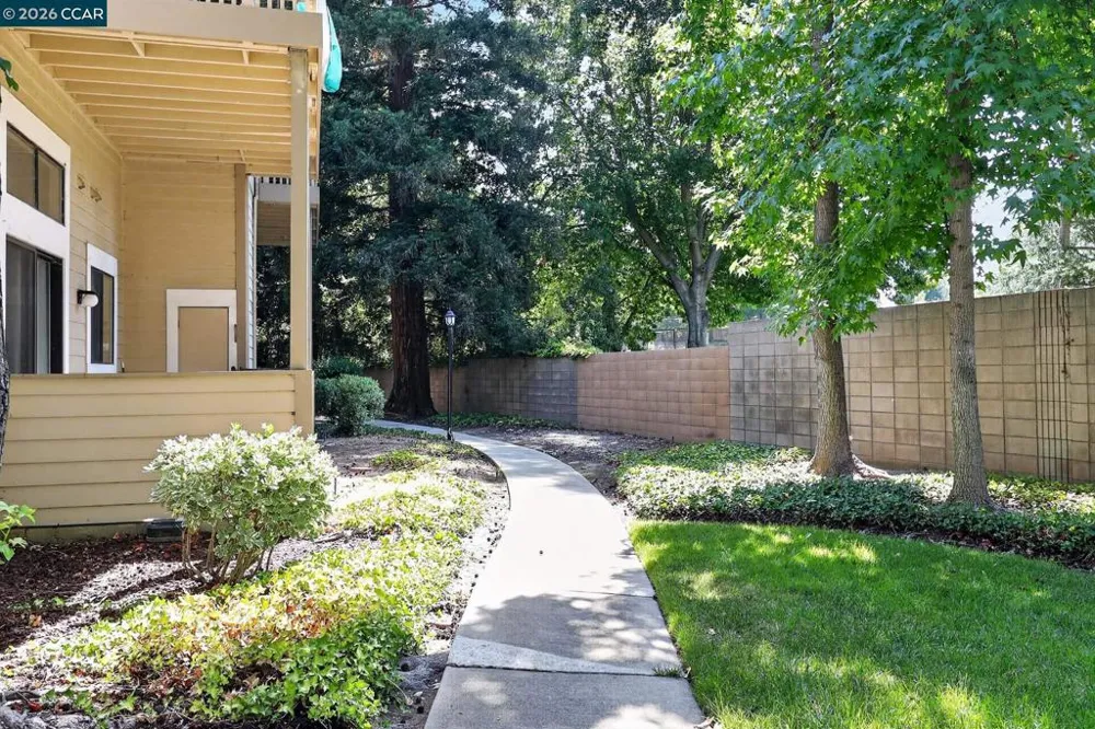 3458 Smoketree Commons Dr Pleasanton, CA 94566