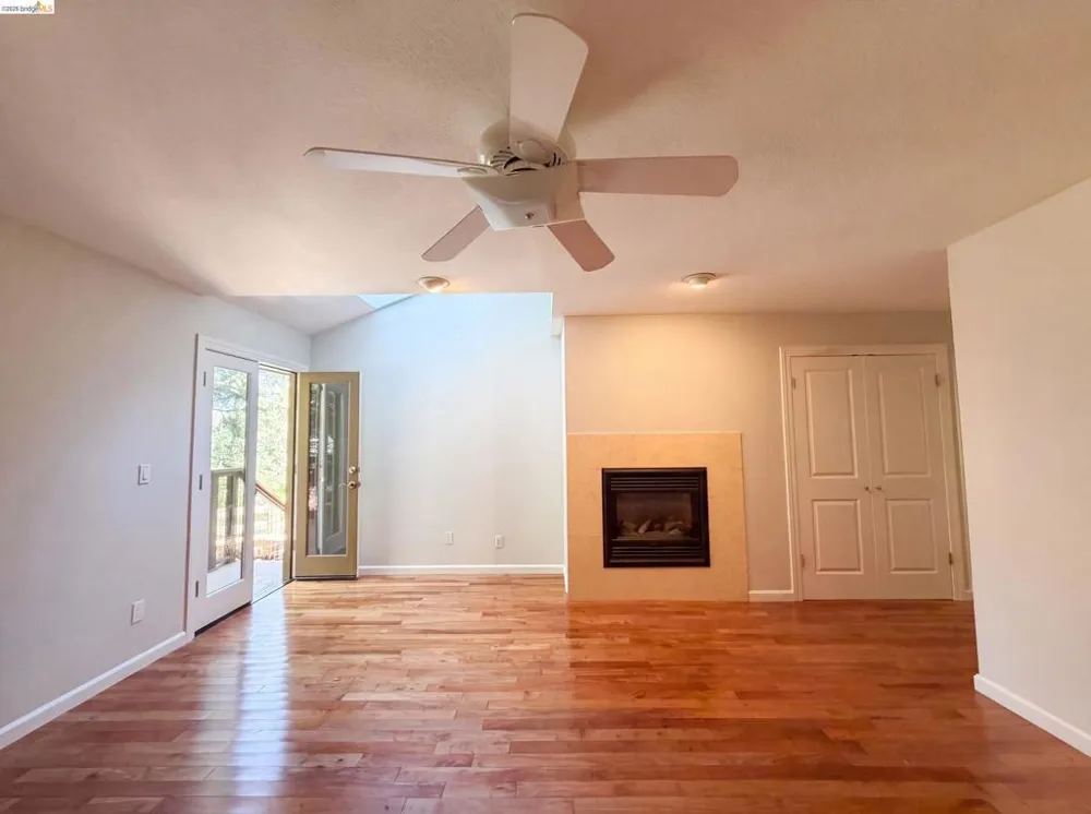 815 Wild Oak Dr Santa Rosa, CA 95409