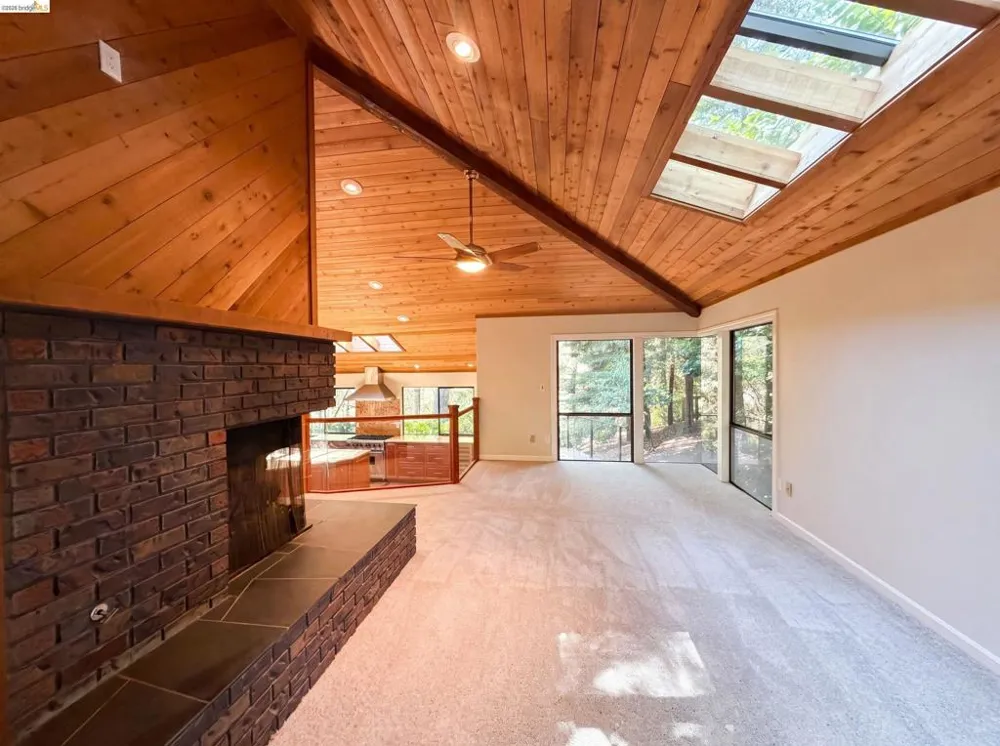 815 Wild Oak Dr Santa Rosa, CA 95409