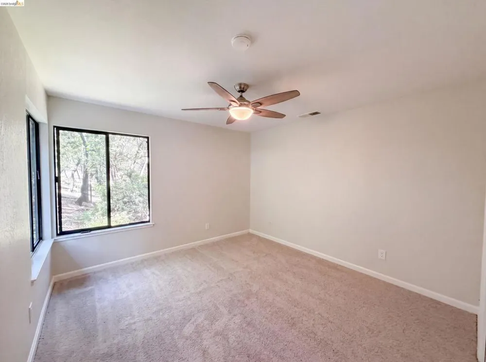 815 Wild Oak Dr Santa Rosa, CA 95409