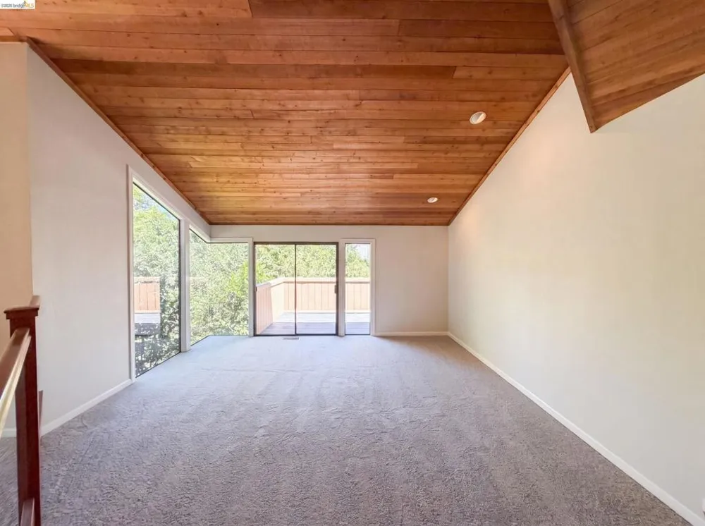 815 Wild Oak Dr Santa Rosa, CA 95409