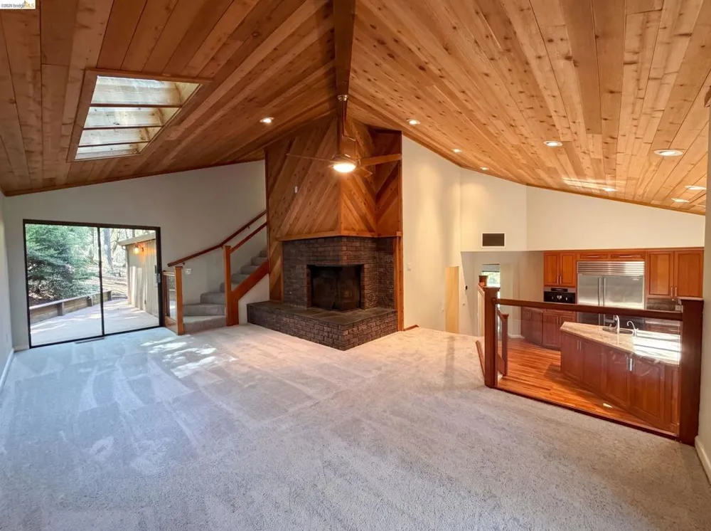 815 Wild Oak Dr Santa Rosa, CA 95409