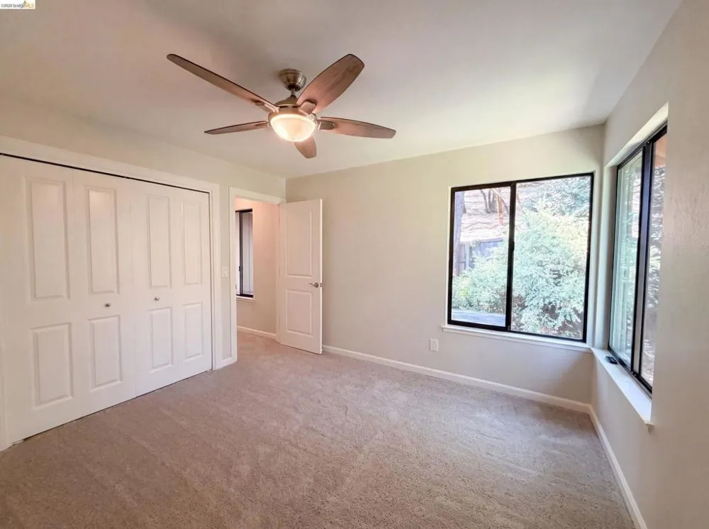 815 Wild Oak Dr Santa Rosa, CA 95409