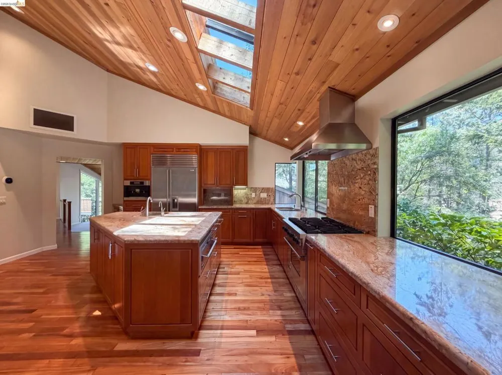 815 Wild Oak Dr Santa Rosa, CA 95409