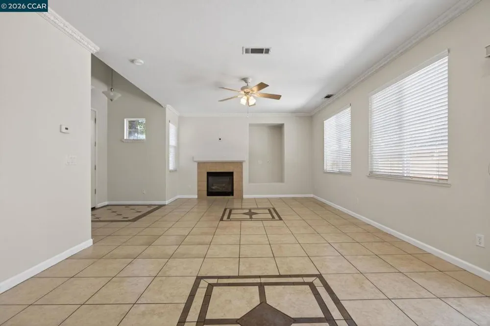 149 Maidenhair St Pittsburg, CA 94565