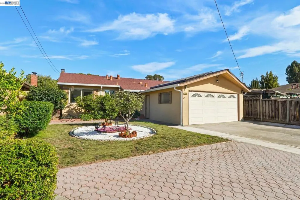 5984 Fair Ave Newark, CA 94560