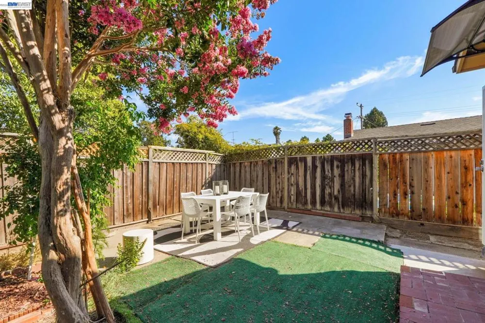 5984 Fair Ave Newark, CA 94560