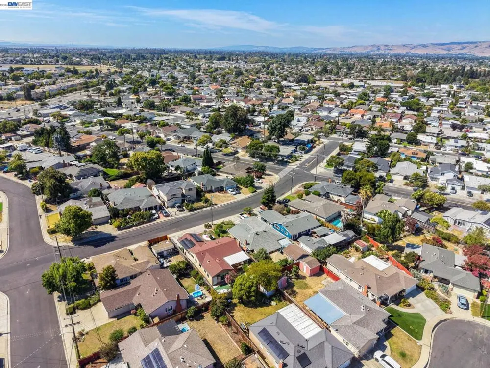 5984 Fair Ave Newark, CA 94560