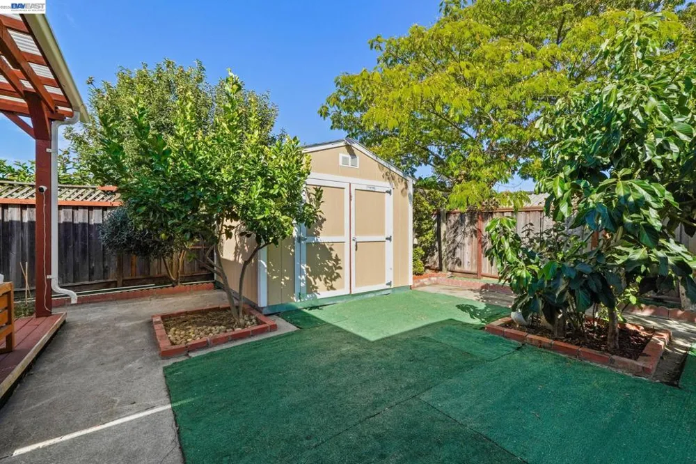 5984 Fair Ave Newark, CA 94560