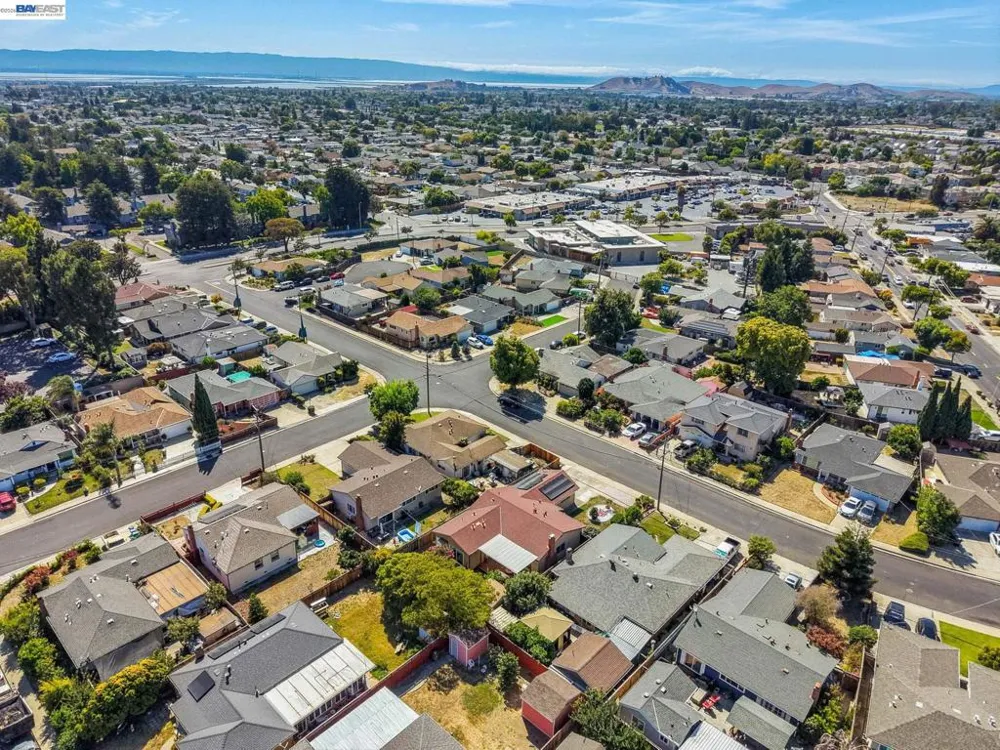 5984 Fair Ave Newark, CA 94560
