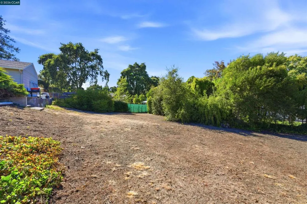 469 Boyd Rd Pleasant Hill, CA 94523