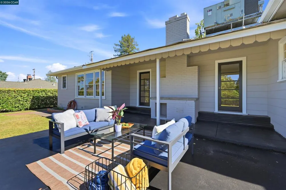 469 Boyd Rd Pleasant Hill, CA 94523
