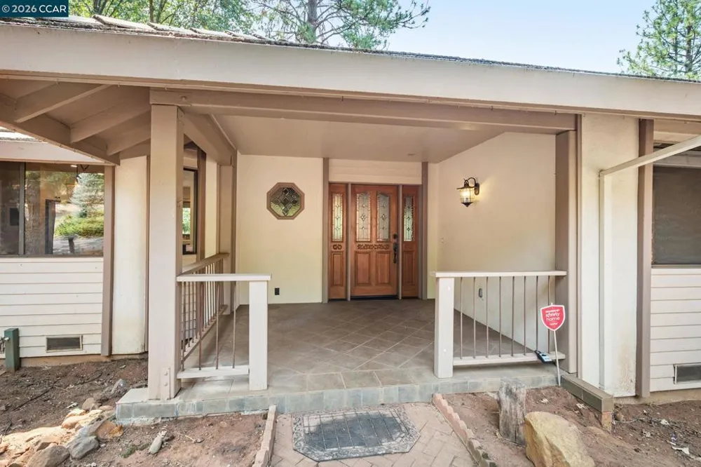 4710 Colorado Ct Camino, CA 95709