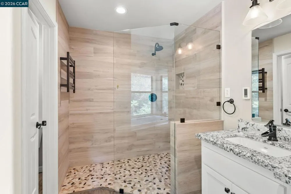 4710 Colorado Ct Camino, CA 95709