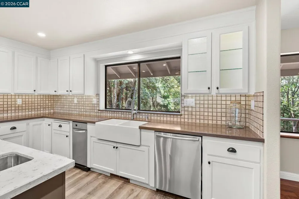 4710 Colorado Ct Camino, CA 95709