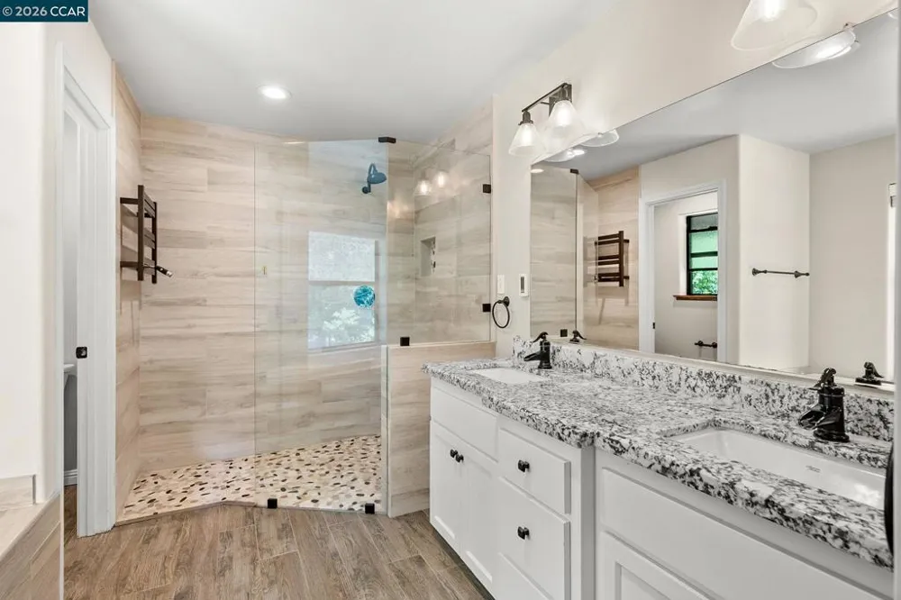 4710 Colorado Ct Camino, CA 95709