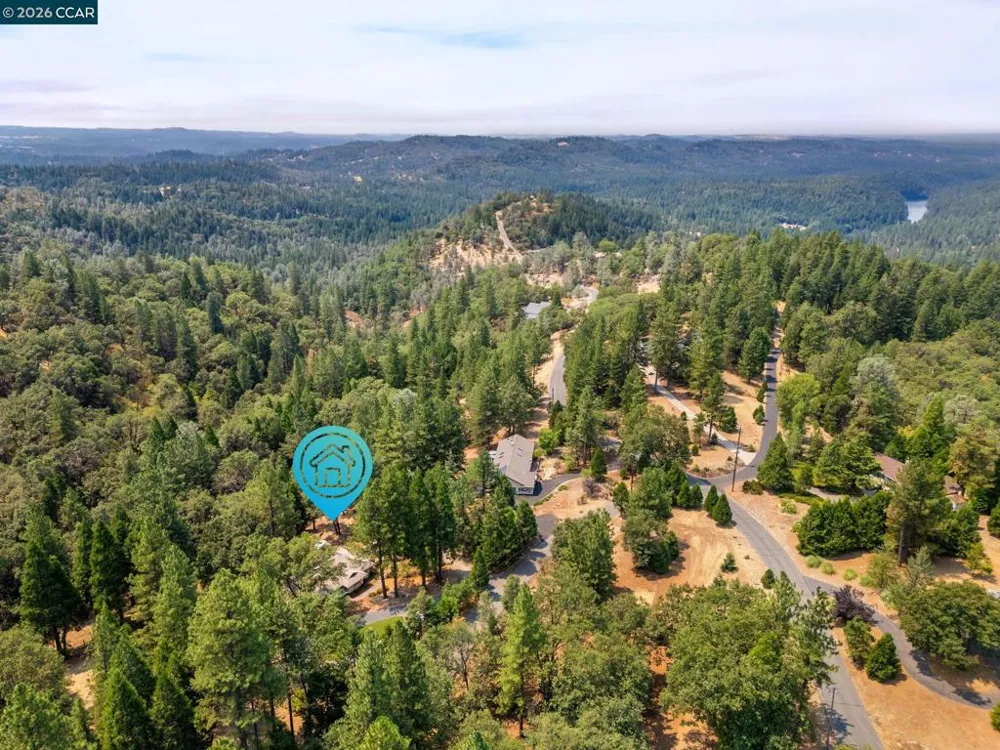4710 Colorado Ct Camino, CA 95709