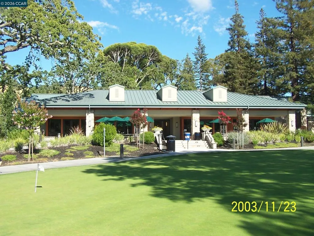 1224 Skycrest Dr #3 Walnut Creek, CA 94595
