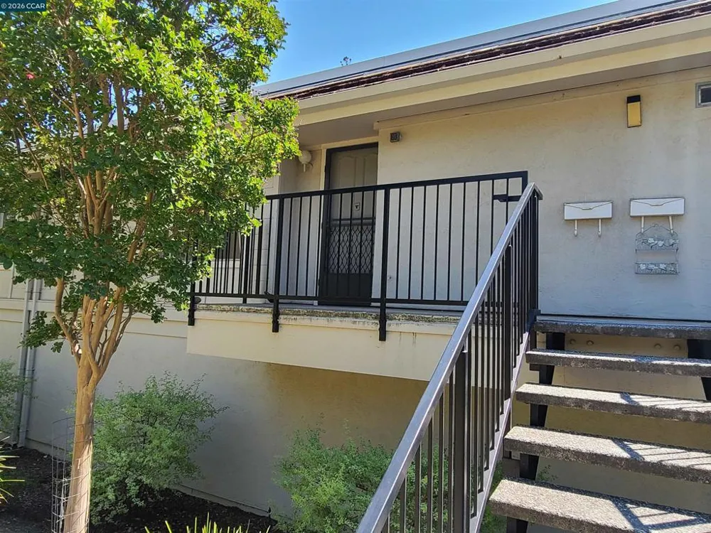 1224 Skycrest Dr #3 Walnut Creek, CA 94595