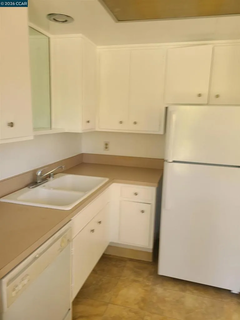 1224 Skycrest Dr #3 Walnut Creek, CA 94595