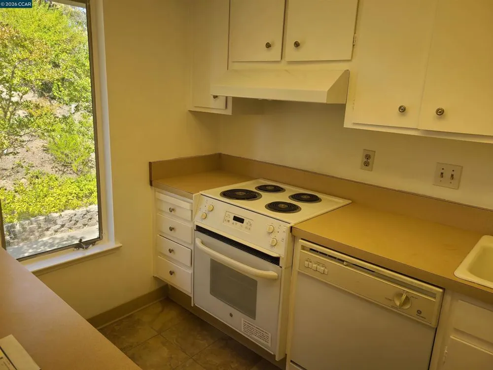 1224 Skycrest Dr #3 Walnut Creek, CA 94595