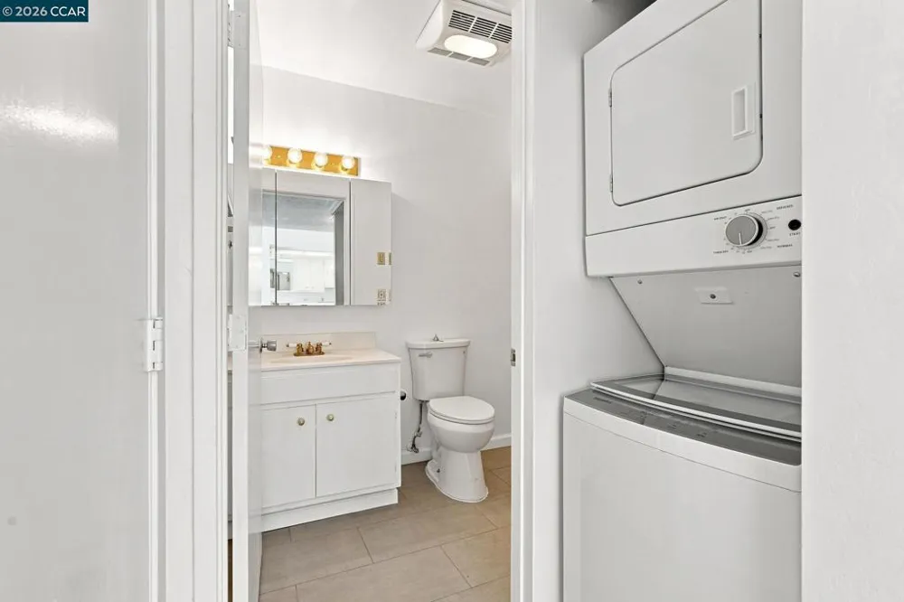 1224 Skycrest Dr #3 Walnut Creek, CA 94595
