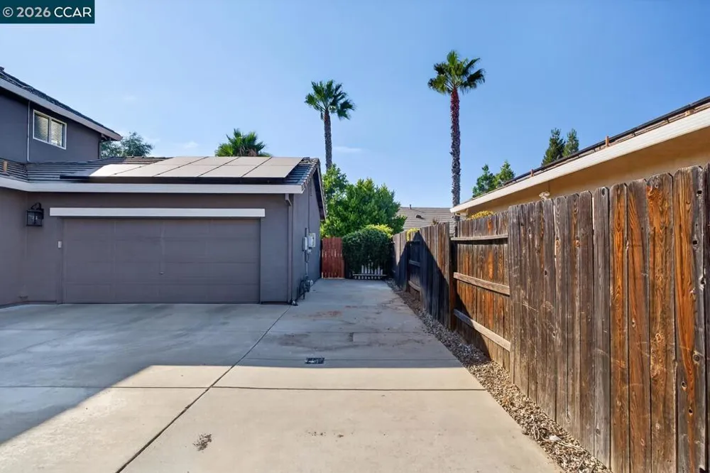 1672 Allenwood Cir Lincoln, CA 95648