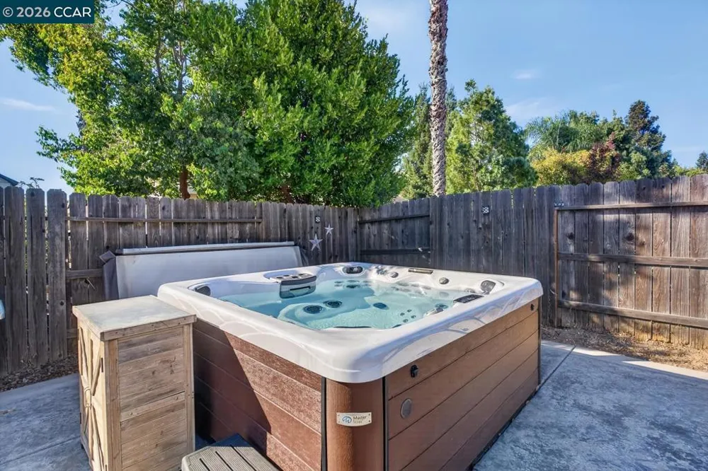 1672 Allenwood Cir Lincoln, CA 95648