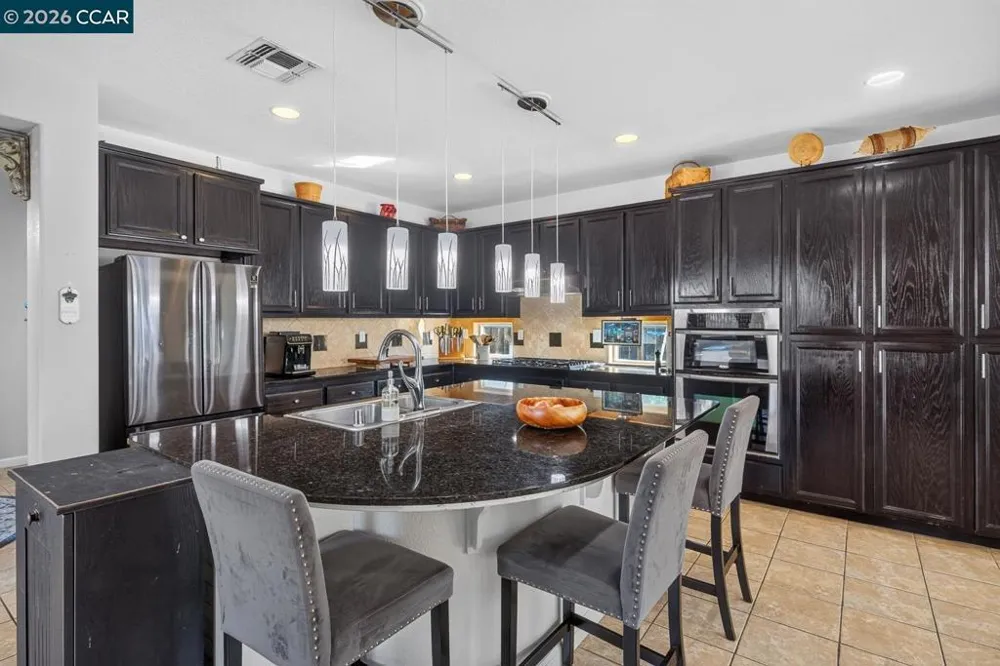 1672 Allenwood Cir Lincoln, CA 95648