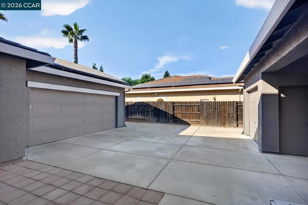1672 Allenwood Cir Lincoln, CA 95648