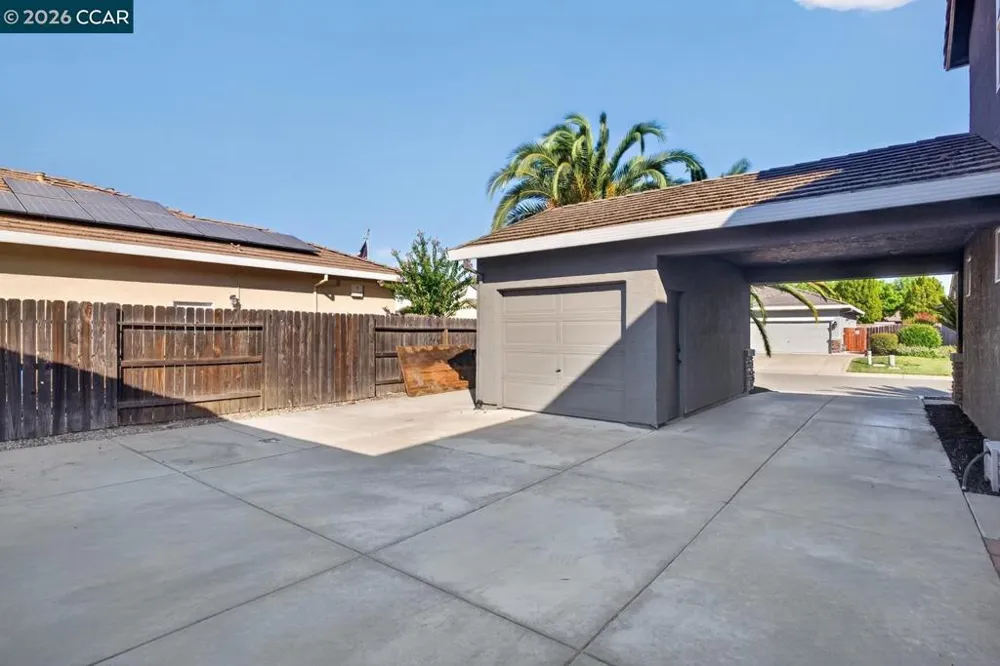 1672 Allenwood Cir Lincoln, CA 95648