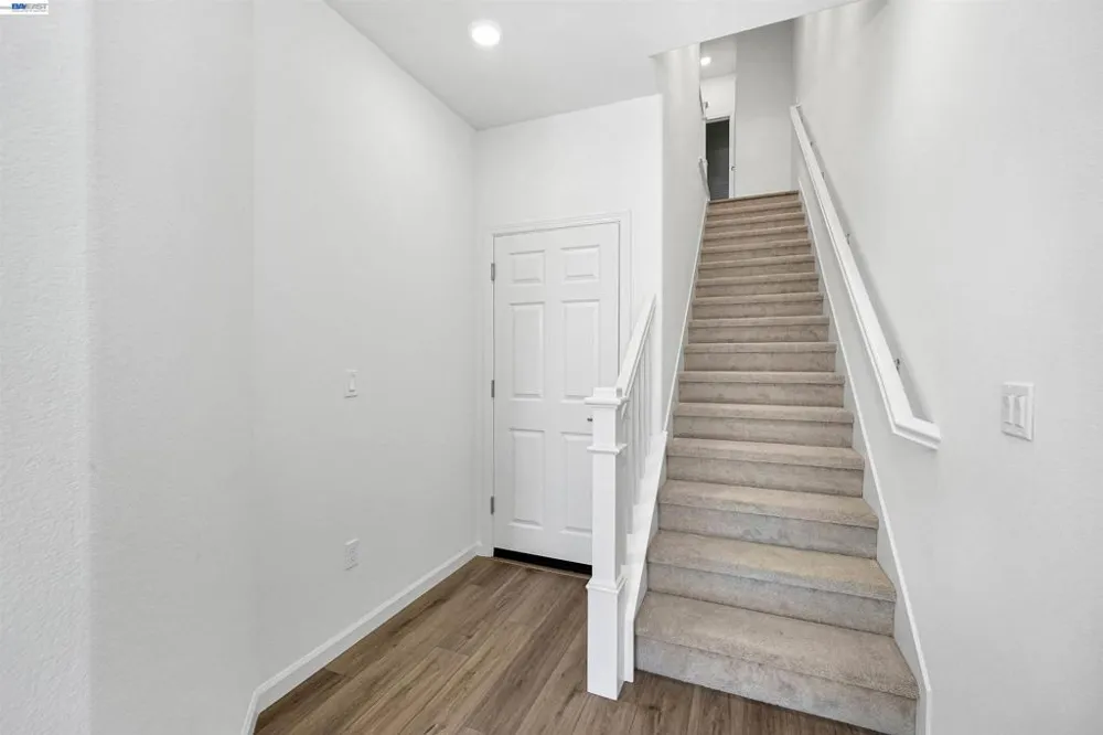 3832 Norbridge Ave Castro Valley, CA 94546
