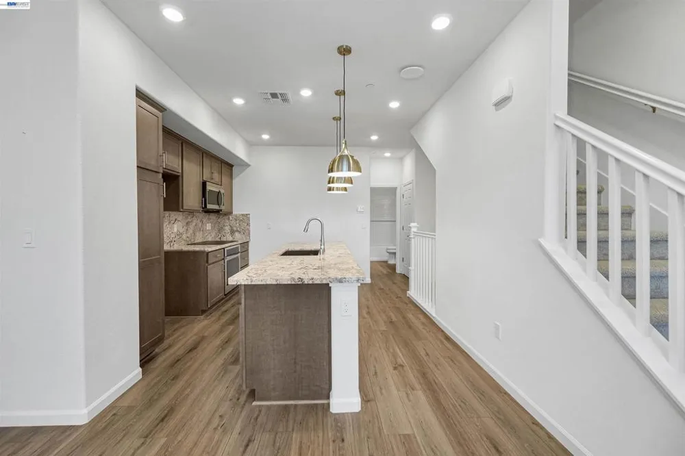 3832 Norbridge Ave Castro Valley, CA 94546