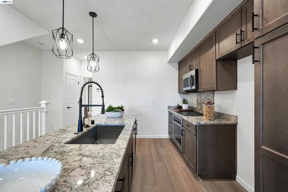 3824 Norbridge Ave Castro Valley, CA 94546