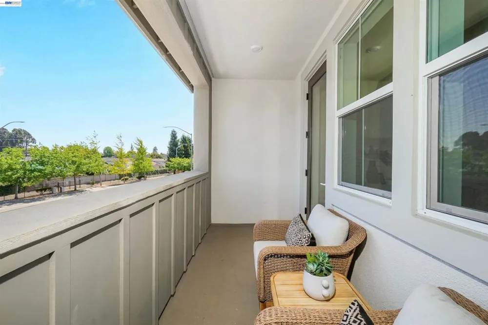 3824 Norbridge Ave Castro Valley, CA 94546