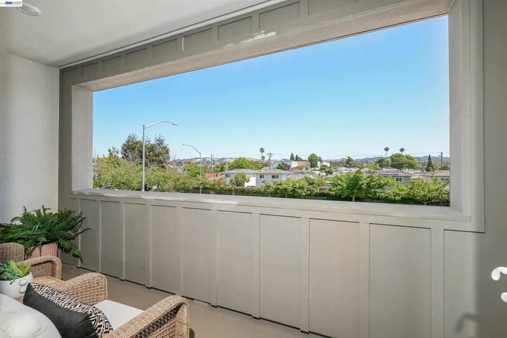 3824 Norbridge Ave Castro Valley, CA 94546