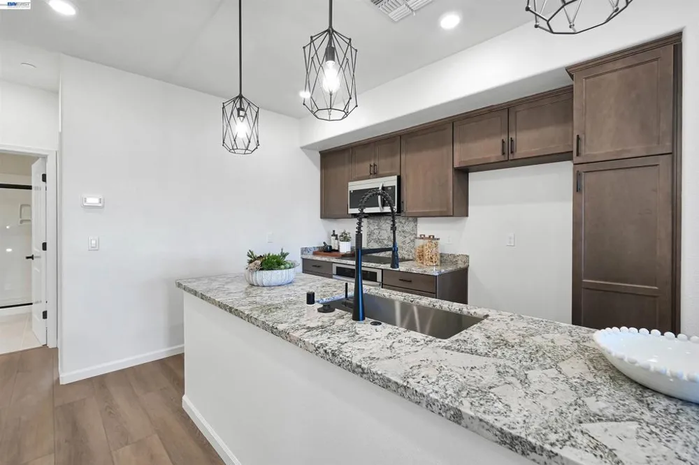 3824 Norbridge Ave Castro Valley, CA 94546