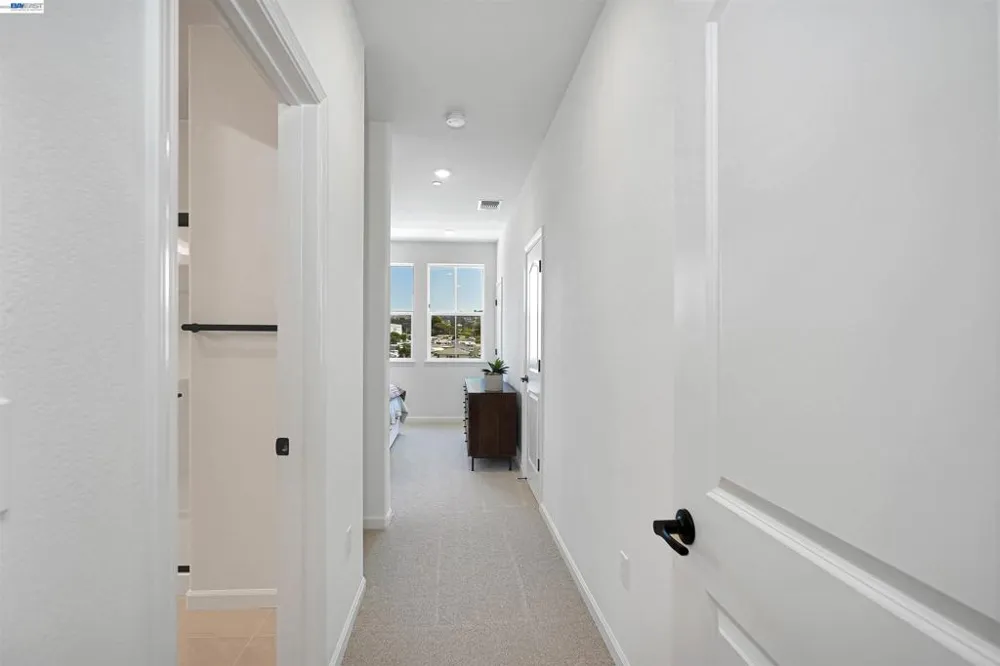 3824 Norbridge Ave Castro Valley, CA 94546