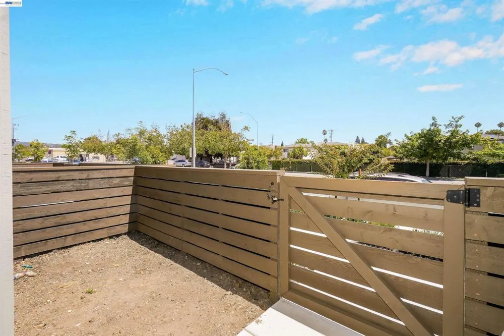 3824 Norbridge Ave Castro Valley, CA 94546