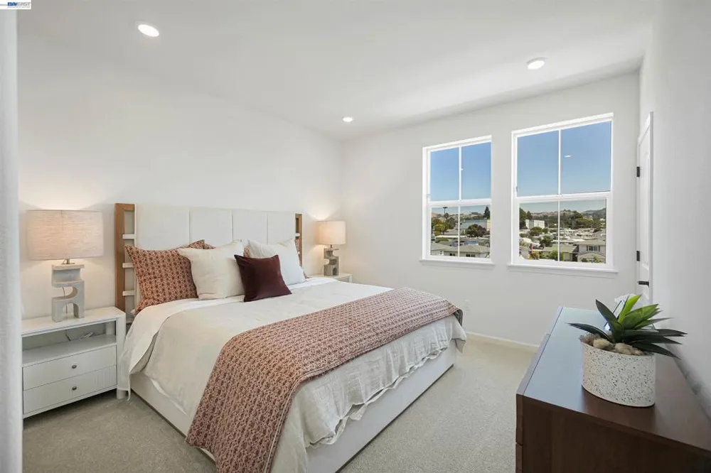 3824 Norbridge Ave Castro Valley, CA 94546