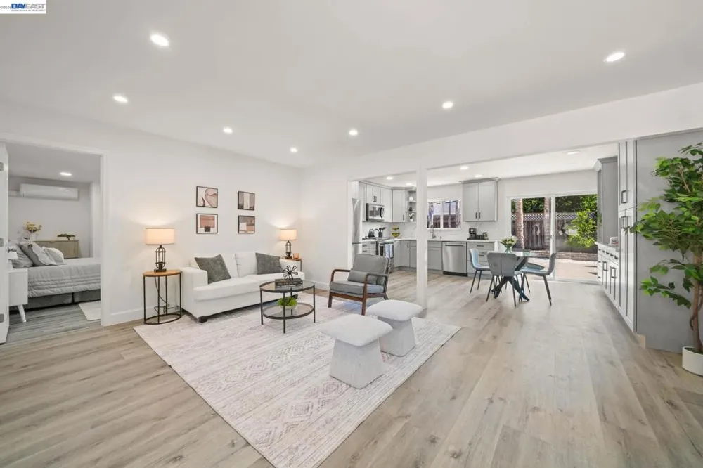 6242 Montcalm Ave Newark, CA 94560
