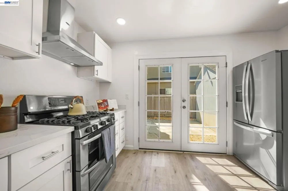 6242 Montcalm Ave Newark, CA 94560