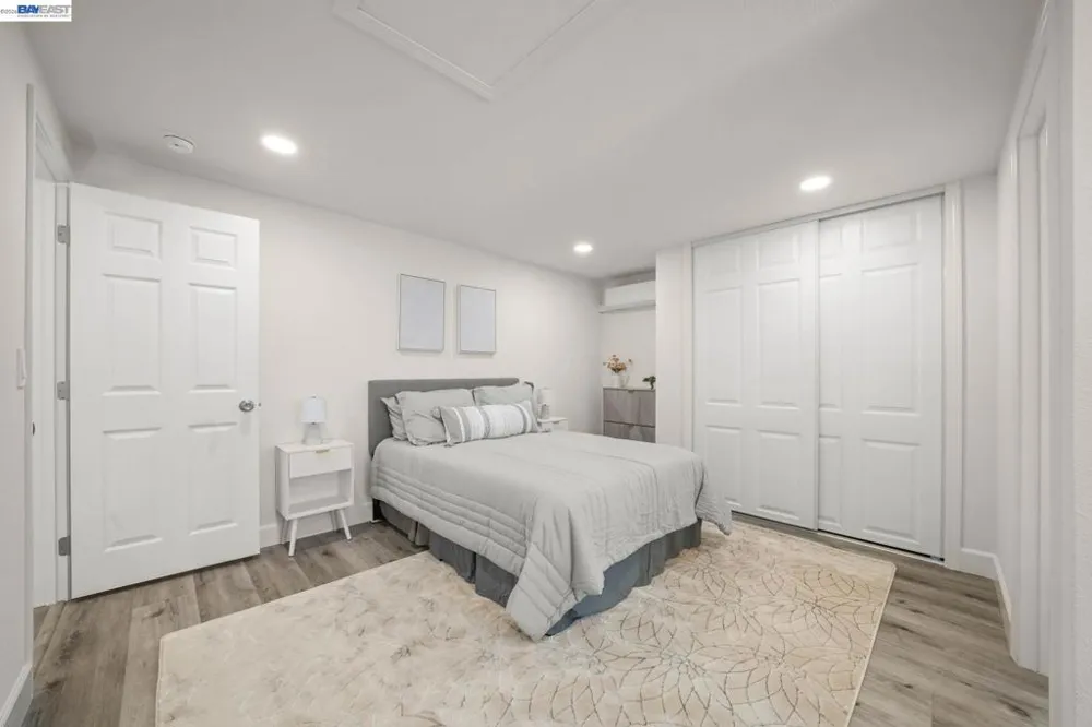 6242 Montcalm Ave Newark, CA 94560