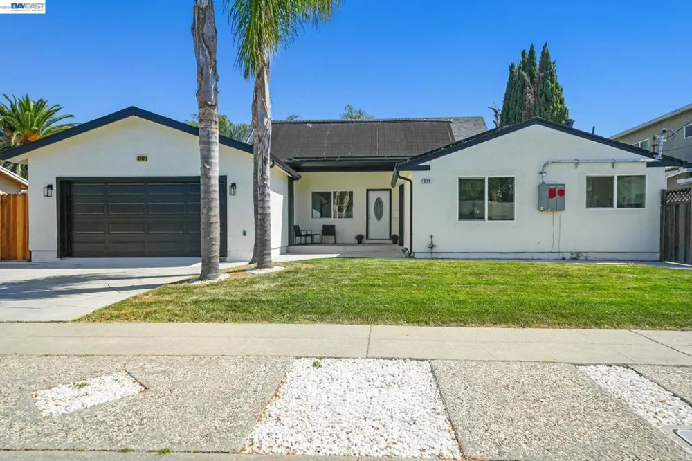 6242 Montcalm Ave Newark, CA 94560